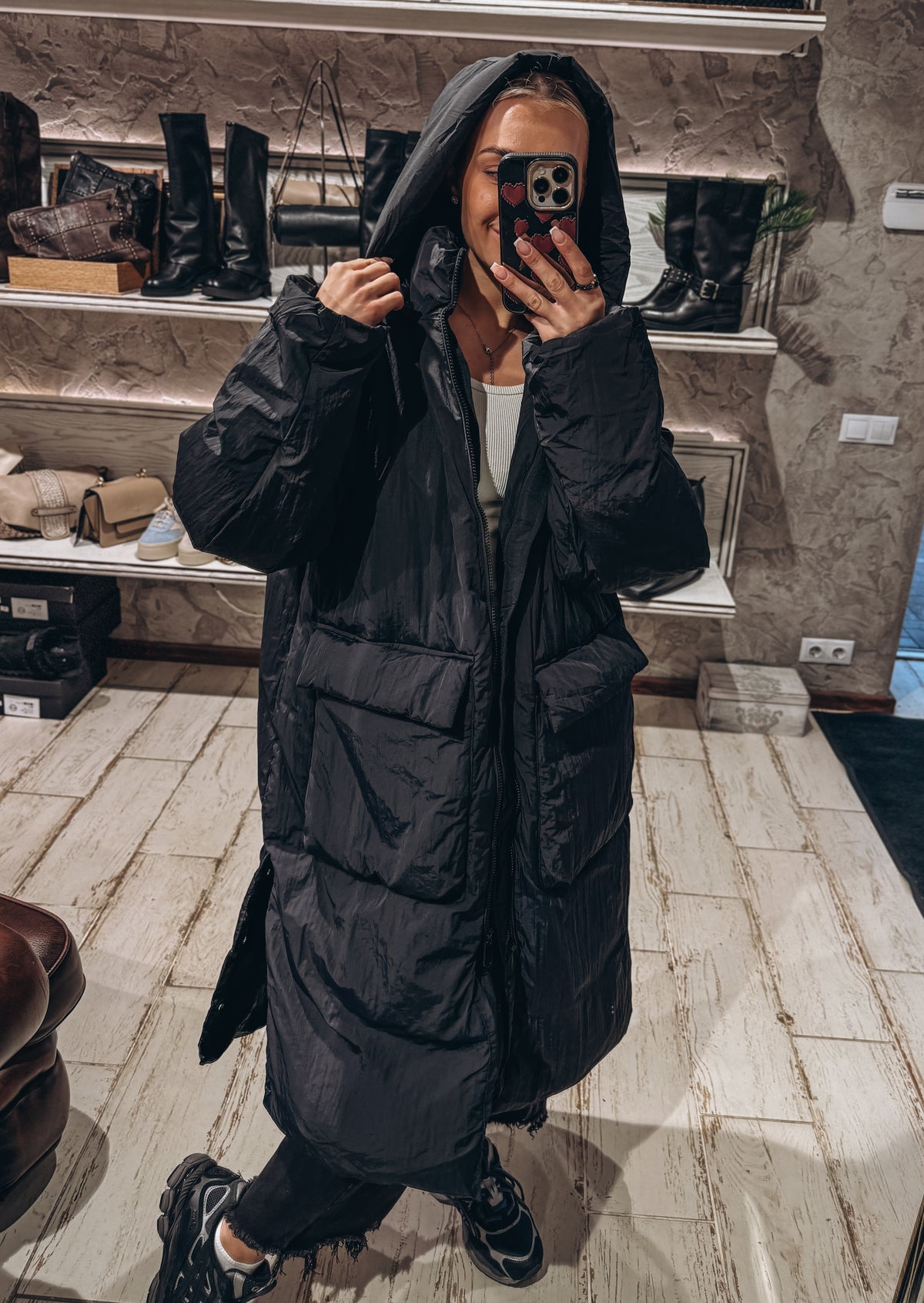 Ilgas pūkinis paltas