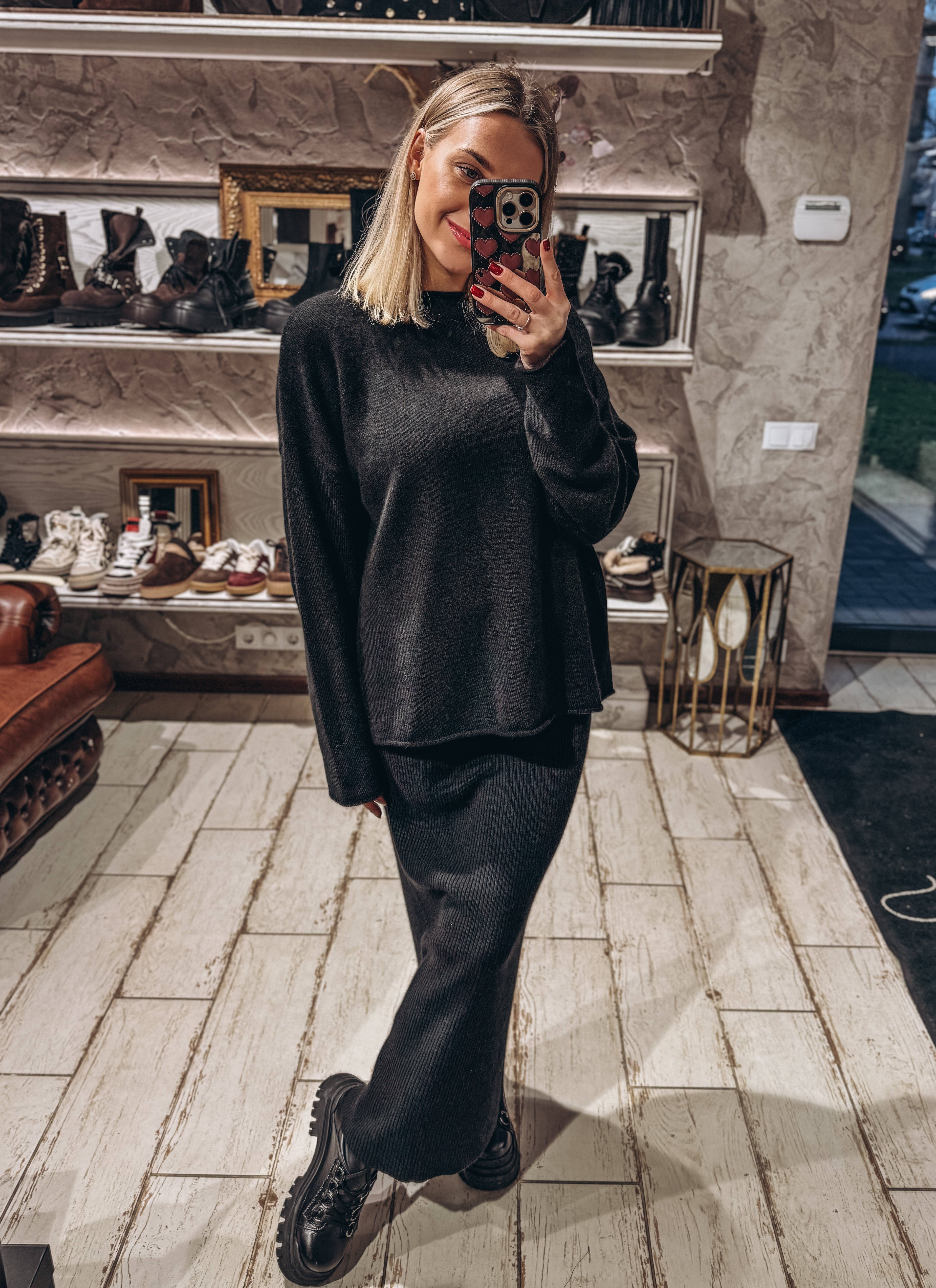 Komplektas su vilna, kašmyru