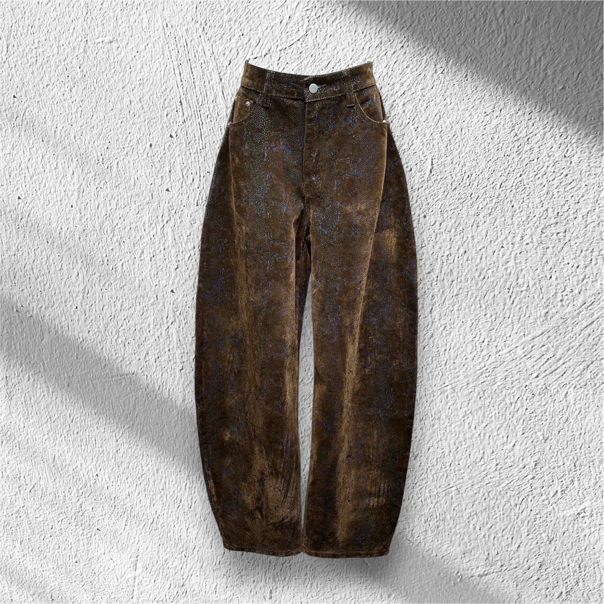 Balloon stiliaus Džinsai